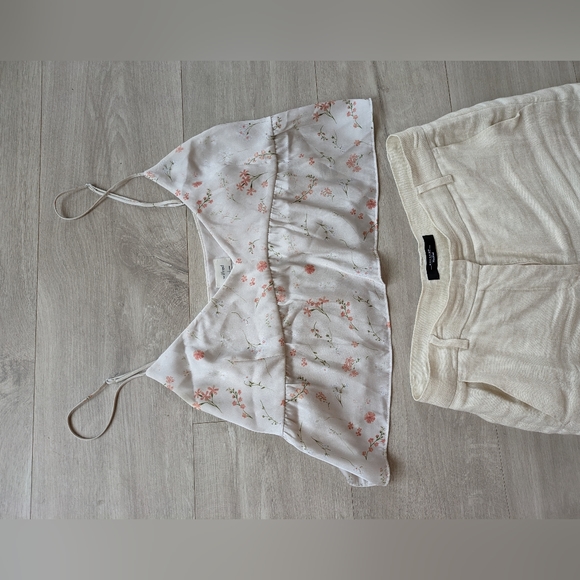 Aritzia tank - Picture 7 of 8